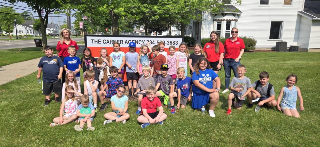 2nd graders visiting the Carner Agency